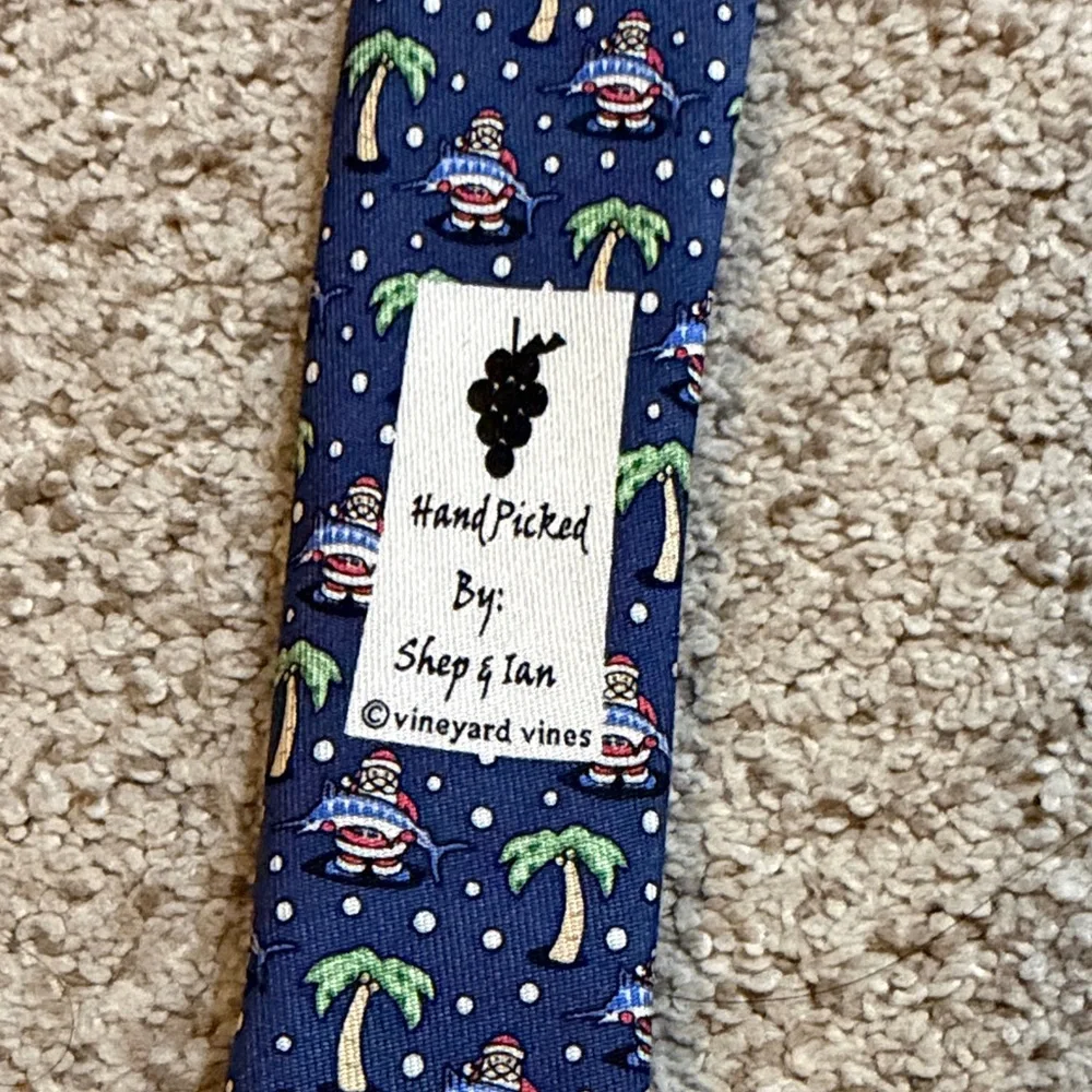 Vineyard Vines Santa Marlin Tie NWT